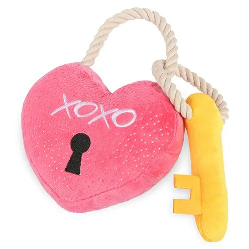 【P.L.A.Y.】プレイ ラブバグ ロック＆キー 犬用 おもちゃ ぬいぐるみ 丈夫 スクイーカー ベロア製 洗濯機可