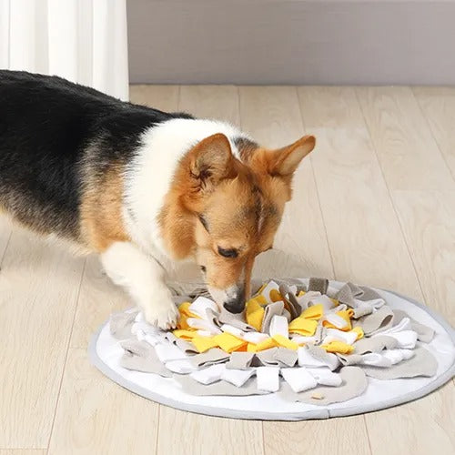 【M-PETS】エムペッツ STRATEGEスナッフルマット ラウンド 犬用 おもちゃ ノーズワーク 知育トイ フェルト素材  滑り止め加工生地